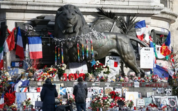 Pháp tưởng niệm 10 năm vụ tấn công ở Paris