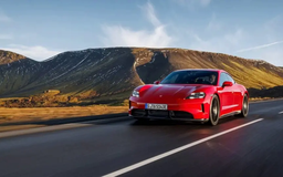 Porsche gặp khủng hoảng từ chiến lược phát triển xe điện
