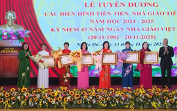 Phường Nghĩa Đô vinh danh các nhà giáo tiêu biểu