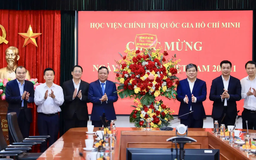 Lãnh đạo TP Hà Nội chúc mừng Ngày Nhà giáo Việt Nam