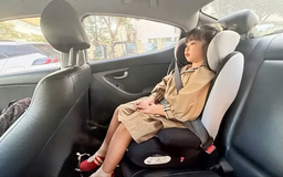 Đề nghị miễn lắp ghế trẻ em với taxi, xe công nghệ