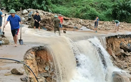 Đề phòng lũ quét, sạt lở ở 6 tỉnh, thành miền Trung, Tây Nguyên