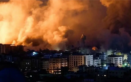Israel tấn công dữ dội vào Gaza và Liban