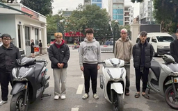Hà Nội bắt nhóm ‘quái xế’ phóng nhanh, bốc đầu, vượt ẩu