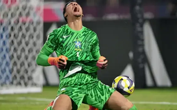 Xác định hai cặp bán kết FIFA U17 World Cup