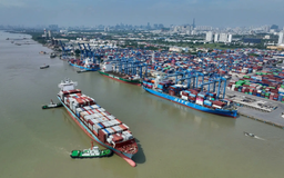 Việt Nam hướng tới mục tiêu xuất nhập khẩu 900 tỷ USD
