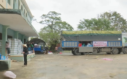 Hàng cứu trợ từ Thủ đô đã đến vùng lũ Đắk Lắk