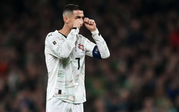 FIFA ra phán quyết về thẻ đỏ của Cristiano Ronaldo