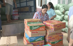 Tình đồng bào thắp lửa ấm cho vùng lũ Khánh Hoà