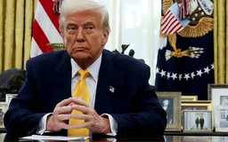 Ông Trump hủy sắc lệnh ông Biden ký bằng bút tự động