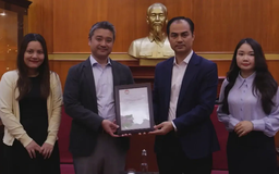 Doanh nghiệp tặng 60.000 sản phẩm cho người dân vùng lũ