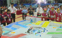 Hà Nội lần đầu tổ chức Ngày hội tiếng Anh STEM Robotics