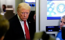 Ông Trump tuyên bố không bán chip AI cho Trung Quốc
