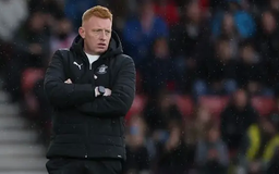 Southampton sa thải HLV Will Still