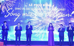 Phát động sáng tác tác phẩm 'Sống mãi với thời gian'