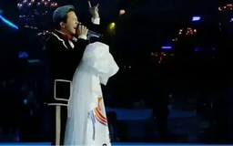G-Dragon diễn tại APEC 2025, làm nên lịch sử chưa từng có