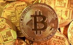 Bitcoin rơi xuống mốc 100.000 USD