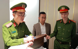 Công an phường Ba Đình quyết liệt trong kiểm soát cư trú