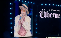 G-Dragon bùng nổ đêm mở màn 'Übermensch' với 50.000 khán giả