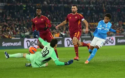 Hojlund kiến tạo, Napoli hạ gục AS Roma
