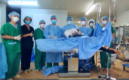 Những bác sĩ mũ nồi xanh ở Bentiu | Người Việt 5 châu | 09/12/2025
