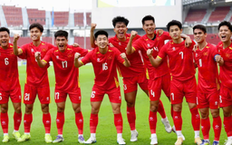 ĐT bóng đá nam, nữ Việt Nam nhận thưởng 'nóng' 1,3 tỷ đồng