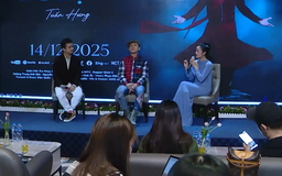 Tuấn Hưng đánh dấu vai trò sáng tác trong album 'Chạm'