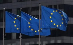 EU trừng phạt nhà buôn dầu liên quan mạng vận tải Nga