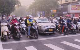 Camera AI vận hành: Tài xế dừng đèn đỏ ngay ngắn