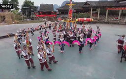 Hàng trăm người đón Tết của người Miêu tại Rongshui, Trung Quốc