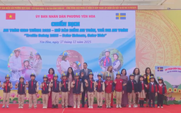 Thụy Điển trao tặng 400 mũ bảo hiểm cho học sinh Hà Nội