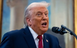 Toan tính của ông Trump khi phong tỏa tàu dầu ra, vào Venezuela
