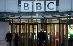 Đài BBC tuyên bố sẽ chống lại đơn kiện của ông Trump