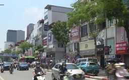 Nhà phố ở trung tâm vắng khách thuê