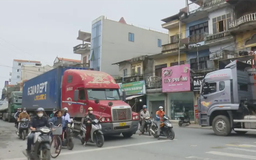 QL1A đoạn qua Thường Tín không an toàn giao thông