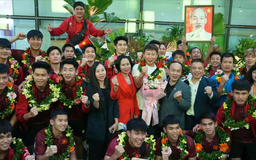 Đội tuyển U22 về nước sau thành công ở SEA Games 33