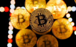 Bitcoin lao dốc, thị trường 'bốc hơi' gần 1 tỷ USD