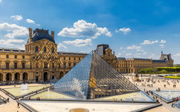 Pháp tăng phí tham quan bảo tàng Louvre