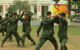 Vững vàng trên chiến tuyến, sát cánh cùng nhân dân | Người tốt quanh ta | 21/12/2025