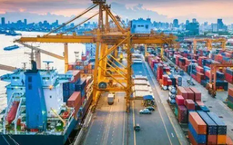 Lần đầu xuất, nhập khẩu Việt Nam vượt mốc 900 tỷ USD