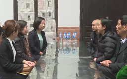 Lãnh đạo MTTQ Thành phố thăm hỏi nạn nhân vụ TNGT tại Lào Cai