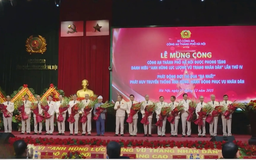 Vinh quang Công an Thủ đô anh hùng