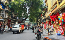 Phố phường thay áo mới
