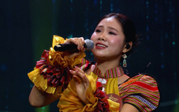 Hát đợi anh về