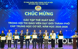 Khen thưởng 180 giáo viên dạy giỏi cấp thành phố
