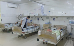 Xây dựng lộ trình phù hợp miễn viện phí cho người dân