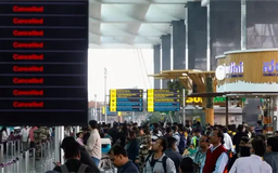 IndiGo hủy hàng nghìn chuyến bay, nhiều hành khách mắc kẹt