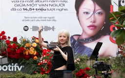 Phùng Khánh Linh đoạt cup Top song “Đoá hồng nhạc Việt”