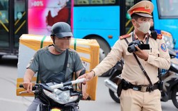 Gần 1.200 xe ôm công nghệ bị CSGT xử lý vi phạm
