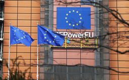 EU thảo luận việc sử dụng tài sản đóng băng của Nga